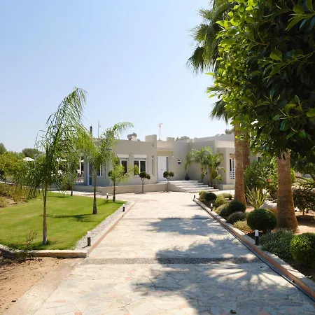 Periklis Villa